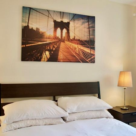 Modern 2 Bedroom City Centre Flat EDI Exterior photo