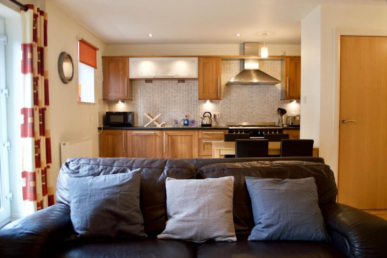 Modern 2 Bedroom City Centre Flat EDI Exterior photo