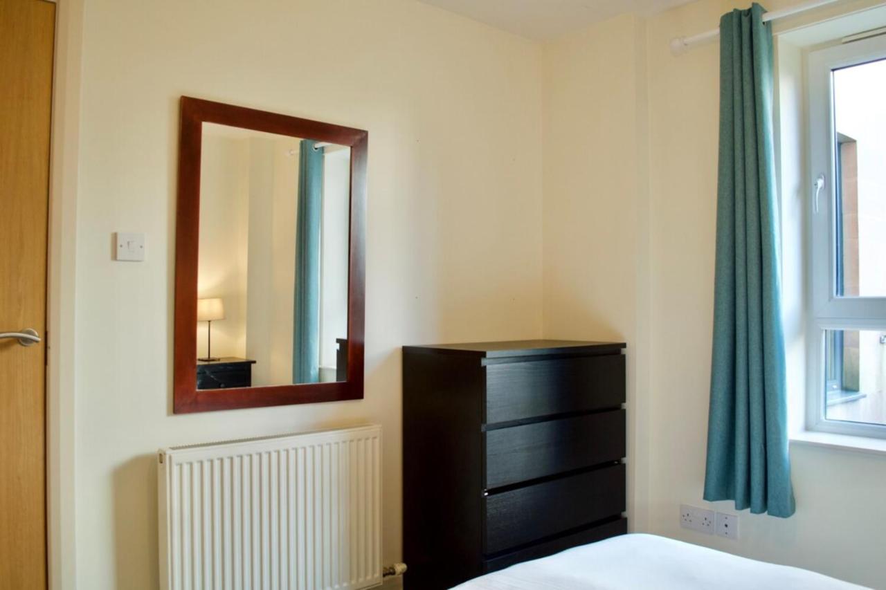 Modern 2 Bedroom City Centre Flat EDI Exterior photo